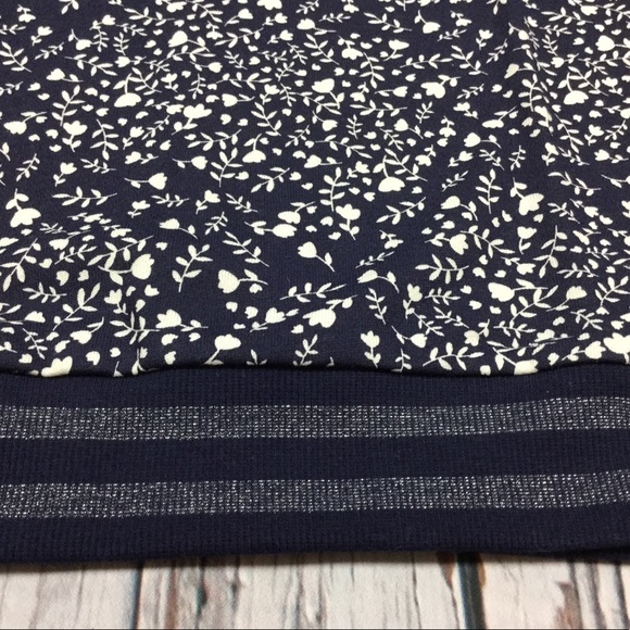 Gap Girls XS 4-5 Dress Navy Blue Floral Dress - Picture 3 of 3
